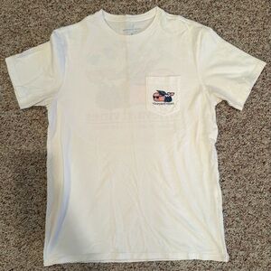 Vineyard Vines Graduation 2020 Tee Size M